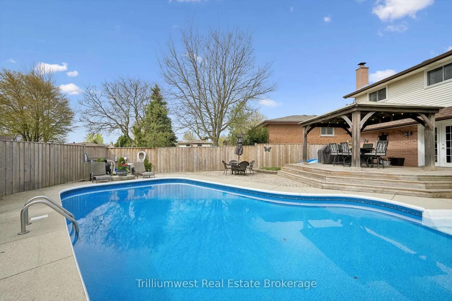 Additional image 13 of 625 Pine Island Crescent