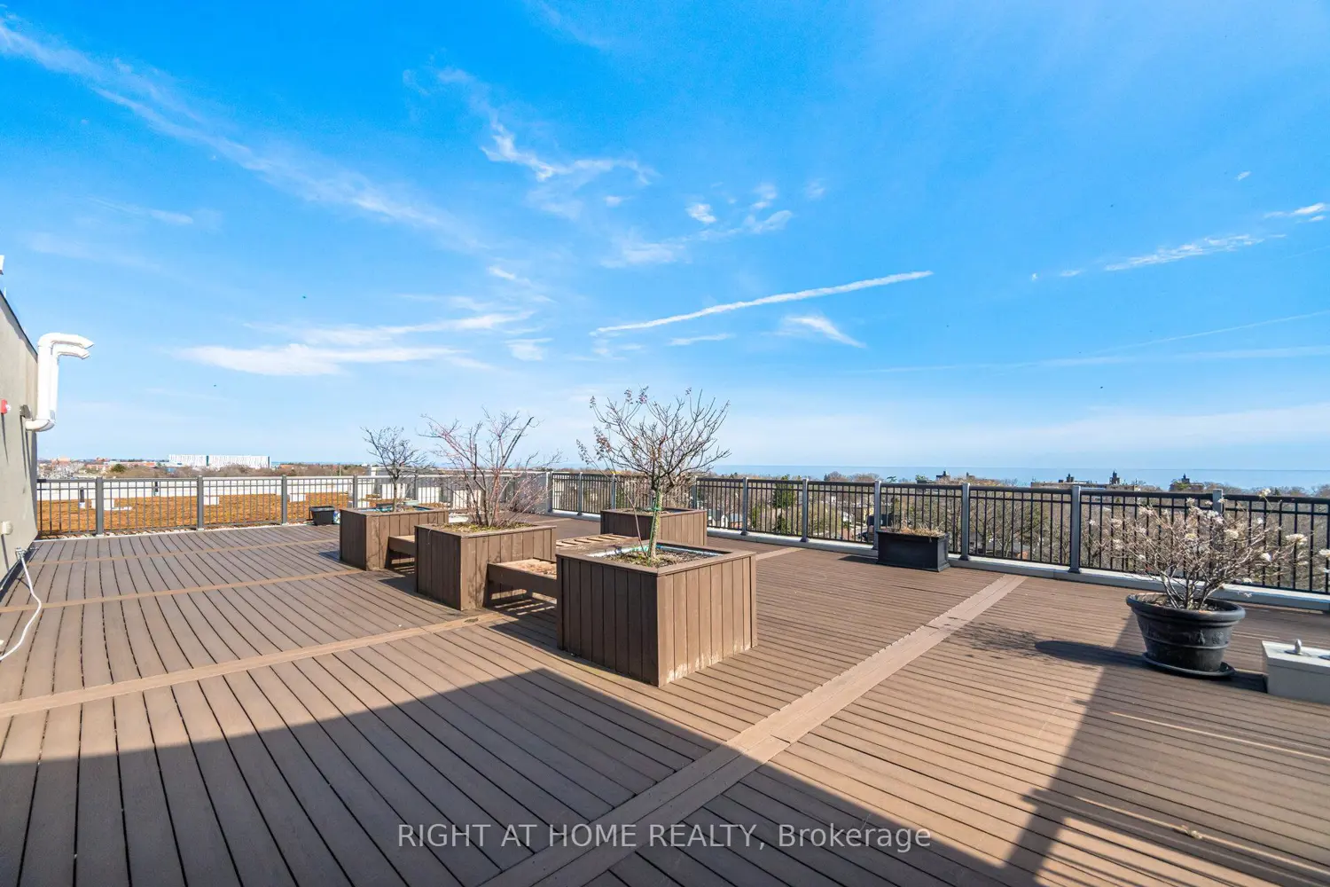 Additional image 11 of 3563 Lake Shore Boulevard 703