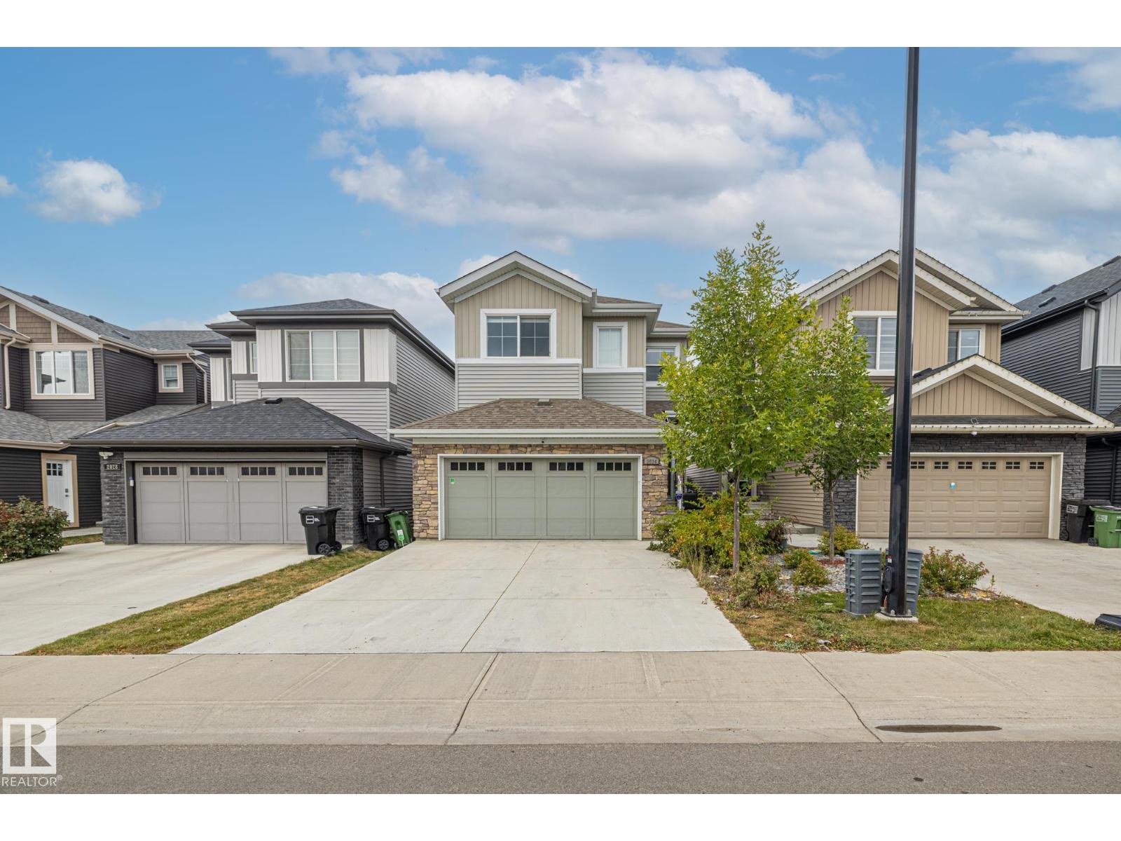 Additional image 4 of 2024 160 Street SW, Edmonton, AB, T6W4E7