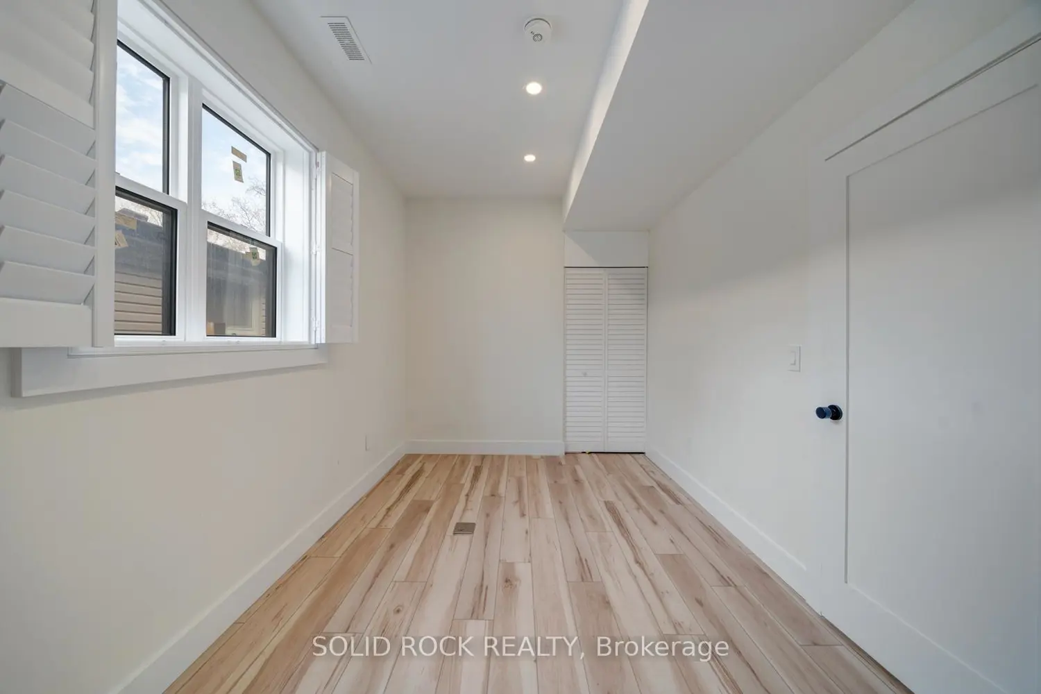 Additional image 3 of 781 Oliva Street