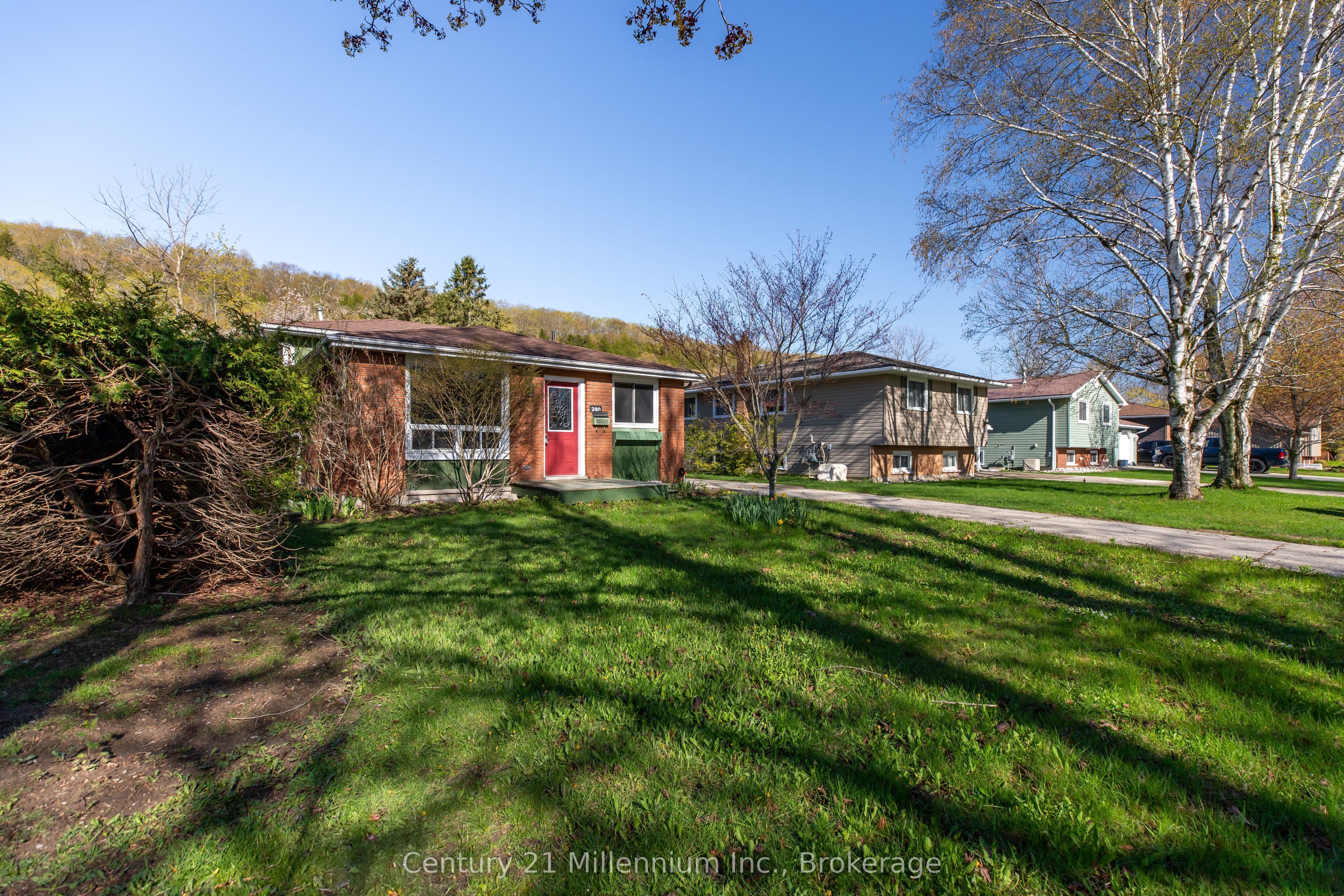 Additional image 3 of 240 5th A Avenue W, Owen Sound, ON, N4K 6G4