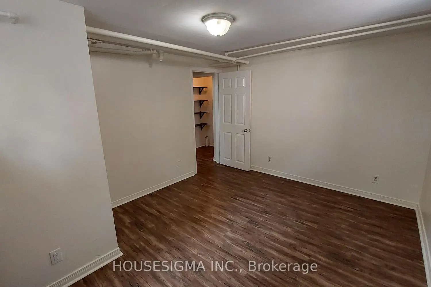 Additional image 14 of 301 Gibbons Street