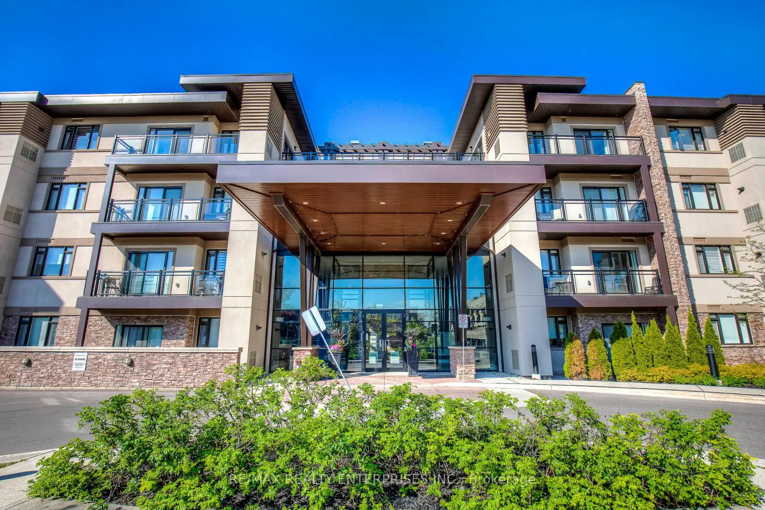 128 Garden Drive 202