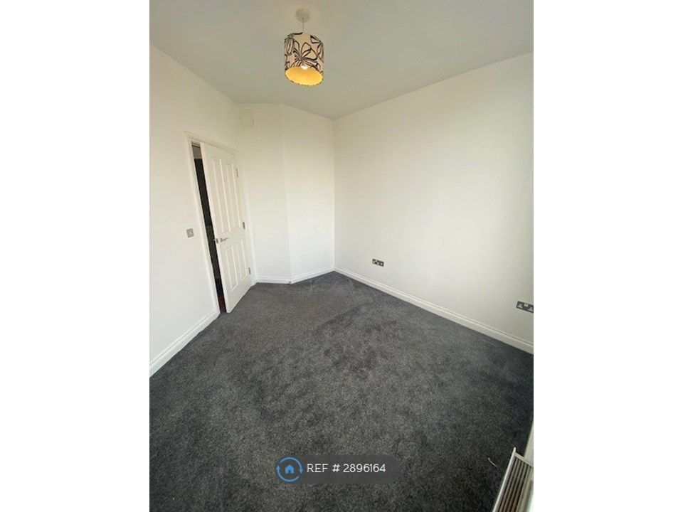 Additional image 5 of 1 bed flat to rentPark Road, Hartlepool TS24
