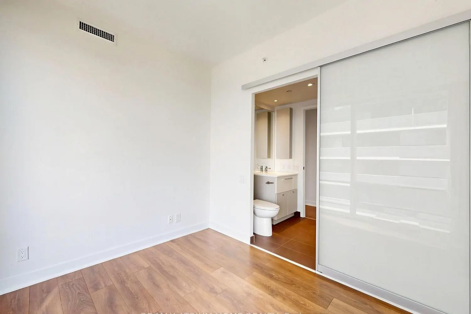 Additional image 6 of 15 Grenville Street 4308