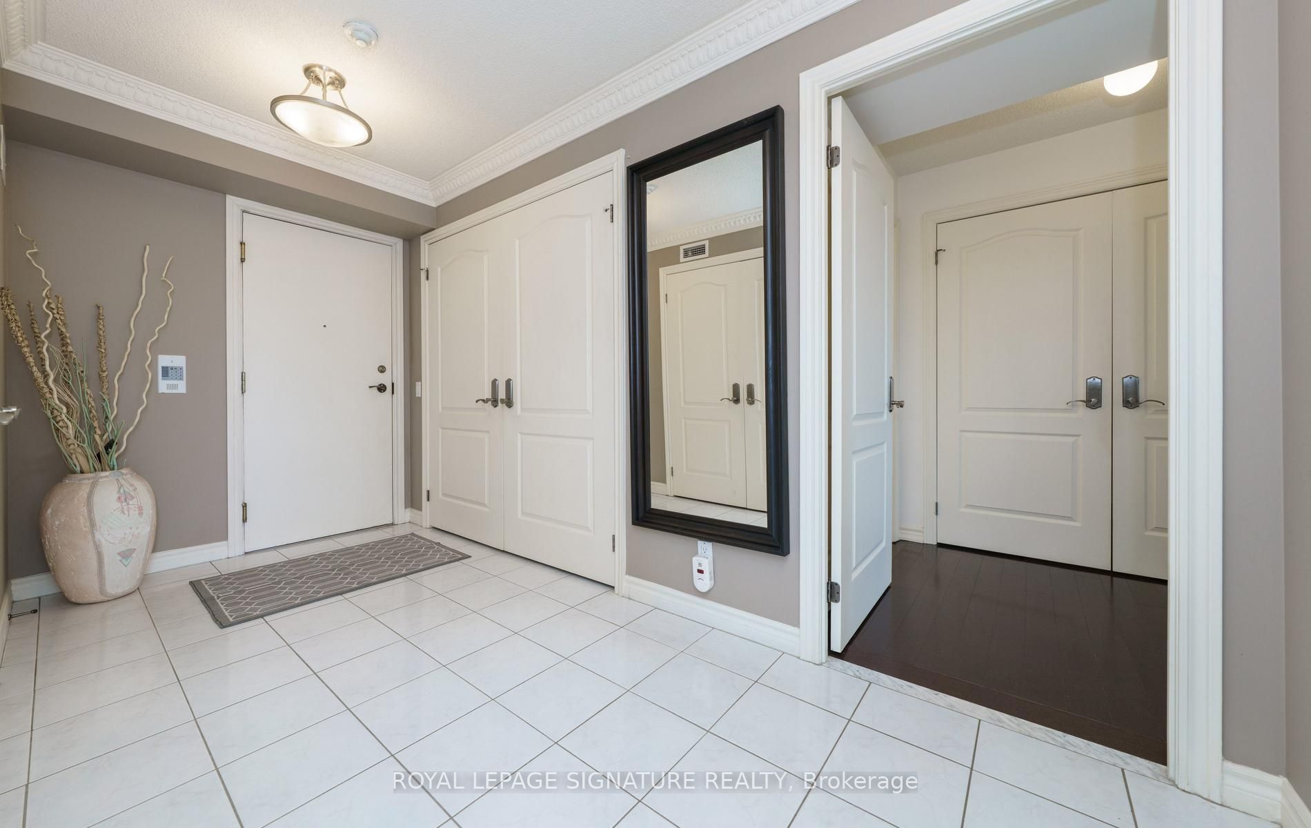 Additional image 4 of 508-265 Ridley Boulevard, Toronto, ON, M5M 4N8