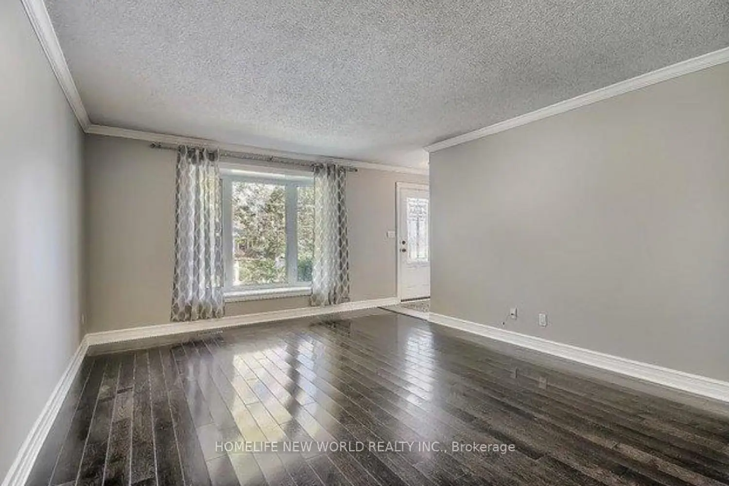 Additional image 12 of 756 Elgin Street
