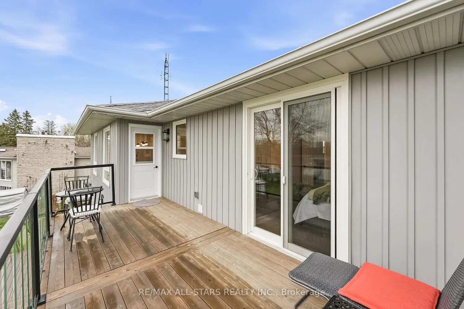 Additional image 15 of 20915 Brunon Avenue