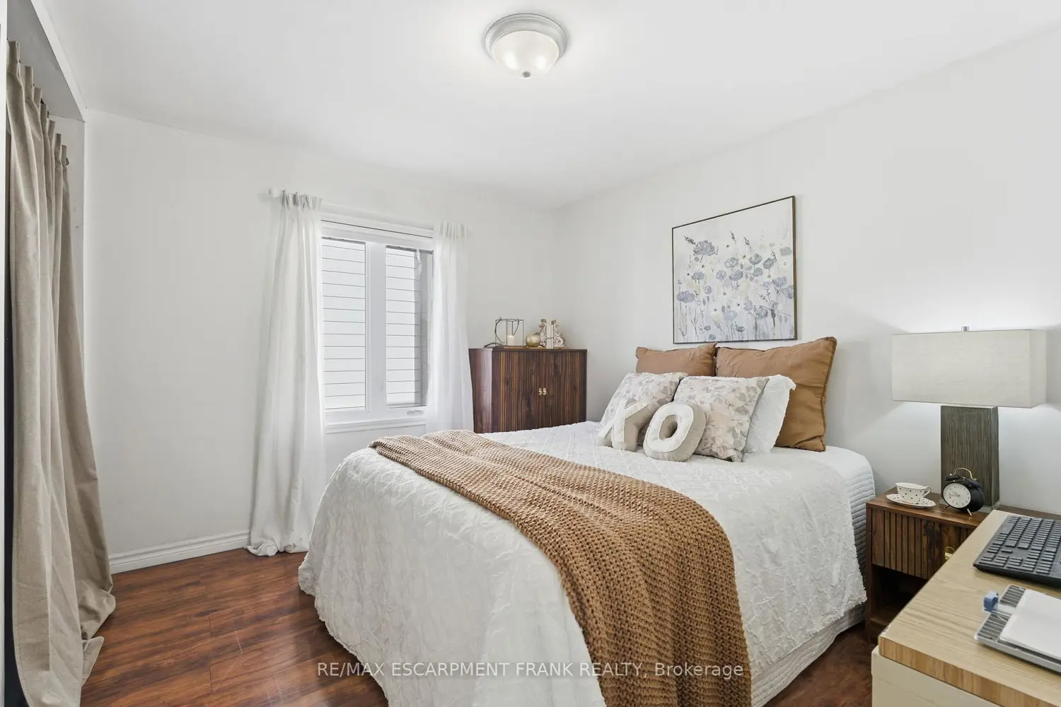 Additional image 7 of 352 East 28Th Street