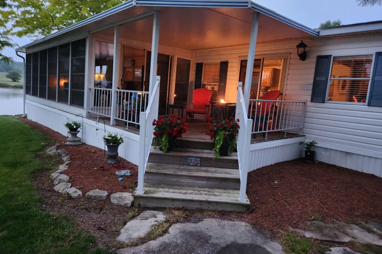 Additional image 10 of 2325 Victoria Avenue 202