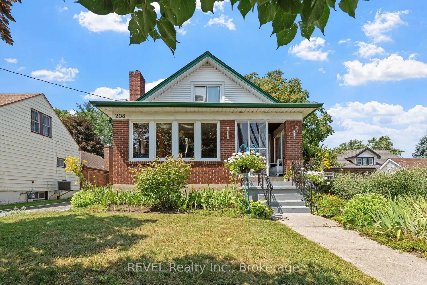 208 North Street