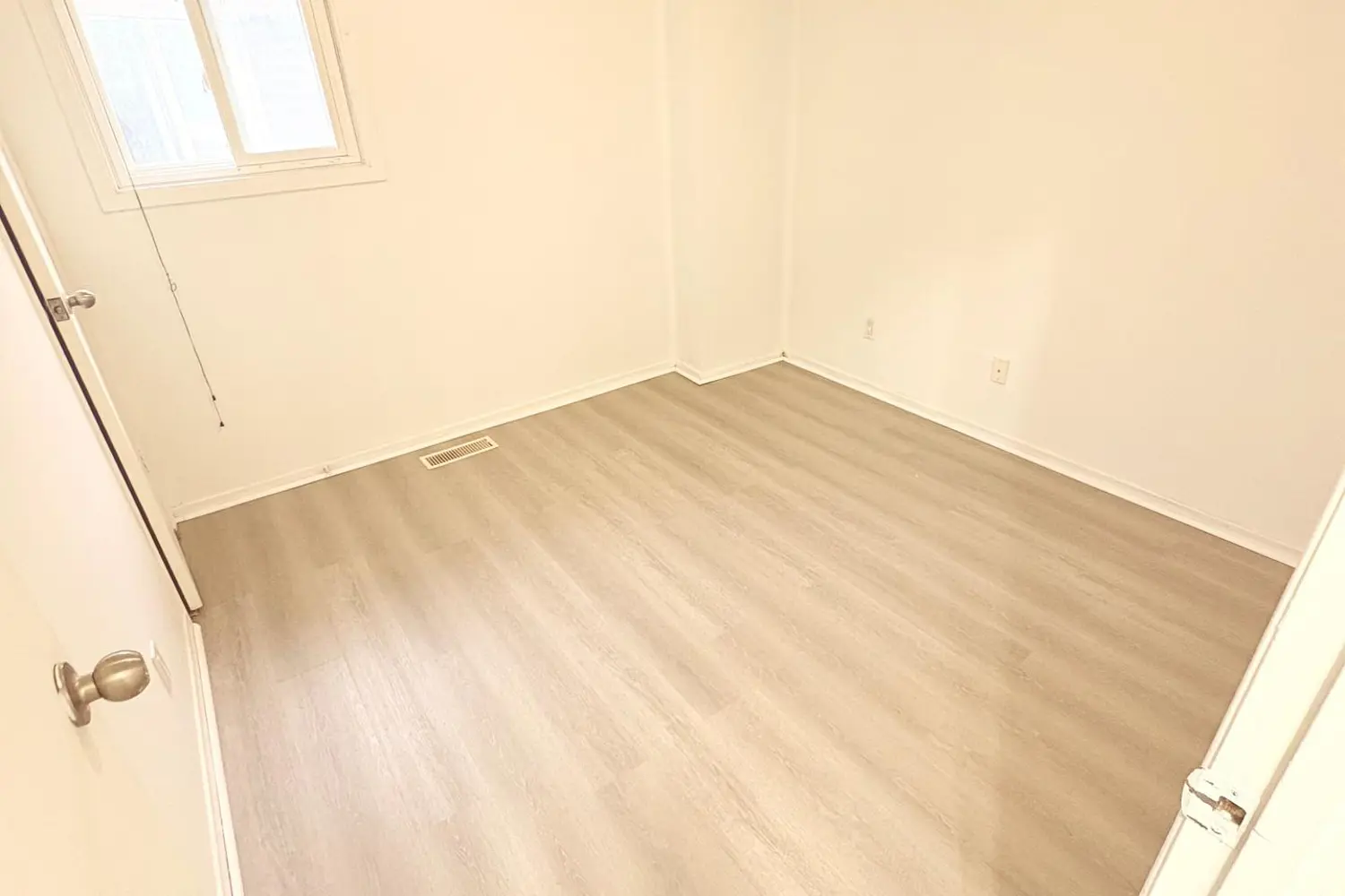Additional image 8 of 237 Pickering Street