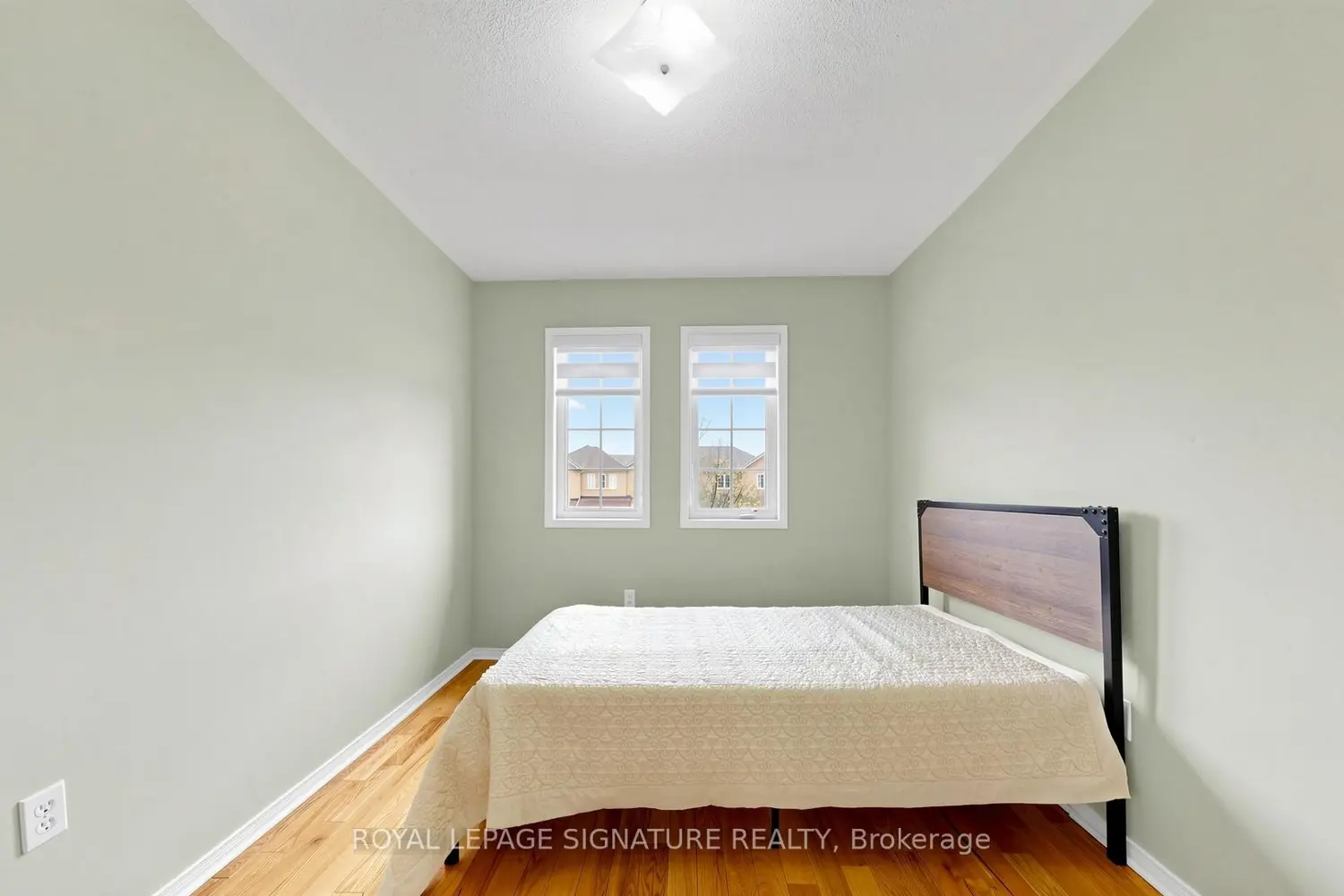 Additional image 11 of 6086 Windfleet Crescent