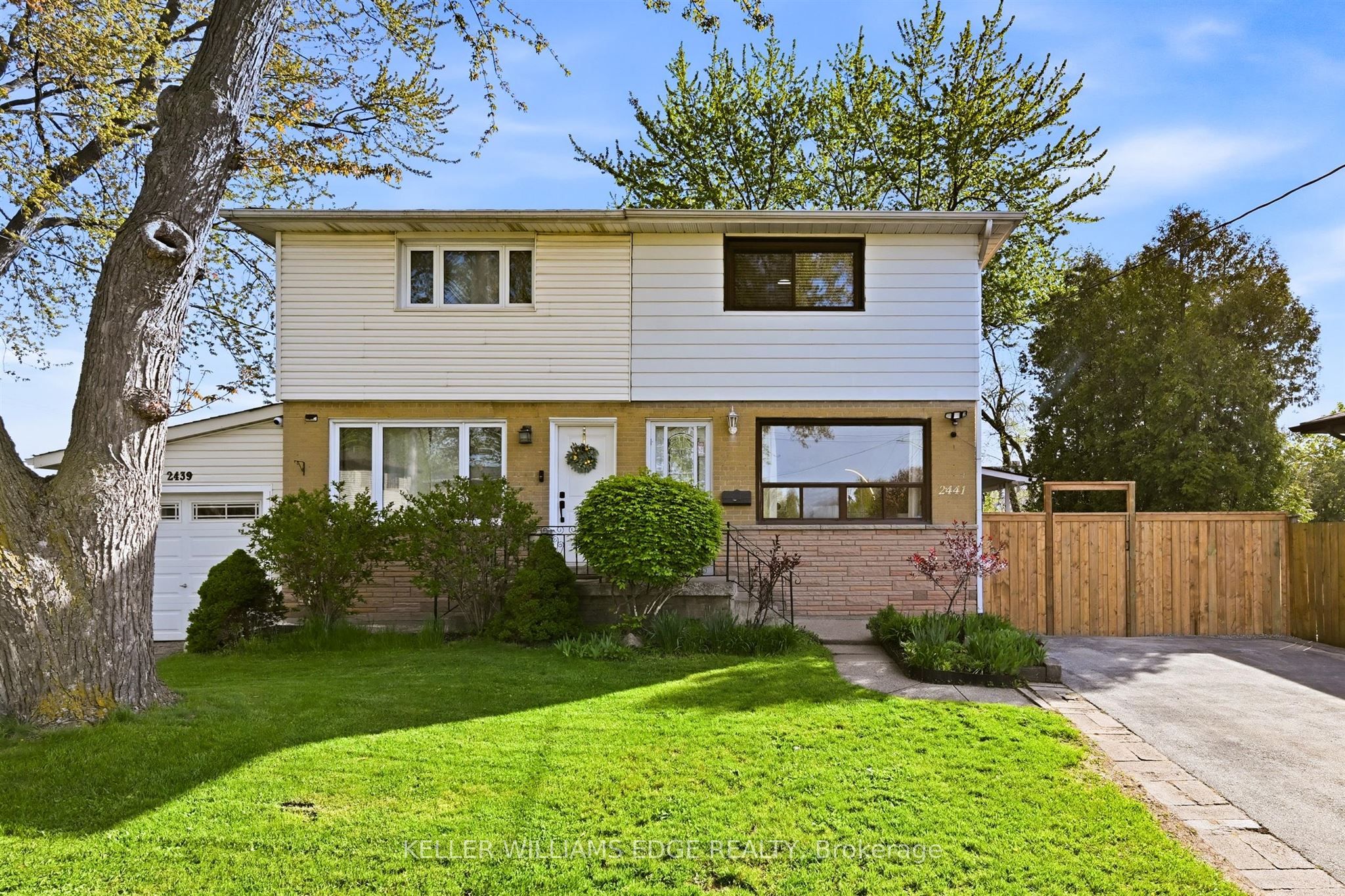 2441 Barclay Road, Burlington, ON, L7R 2B7