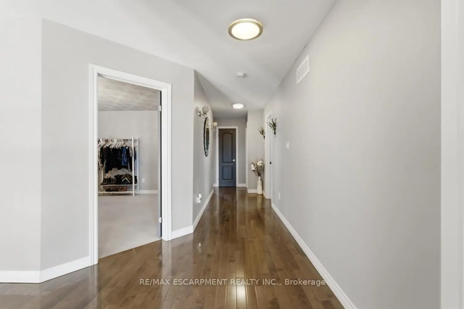 Additional image 14 of 64 Onyx Court