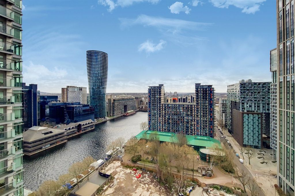 Additional image 10 of 2 bed flat to rentPan Peninsula Square, London E14