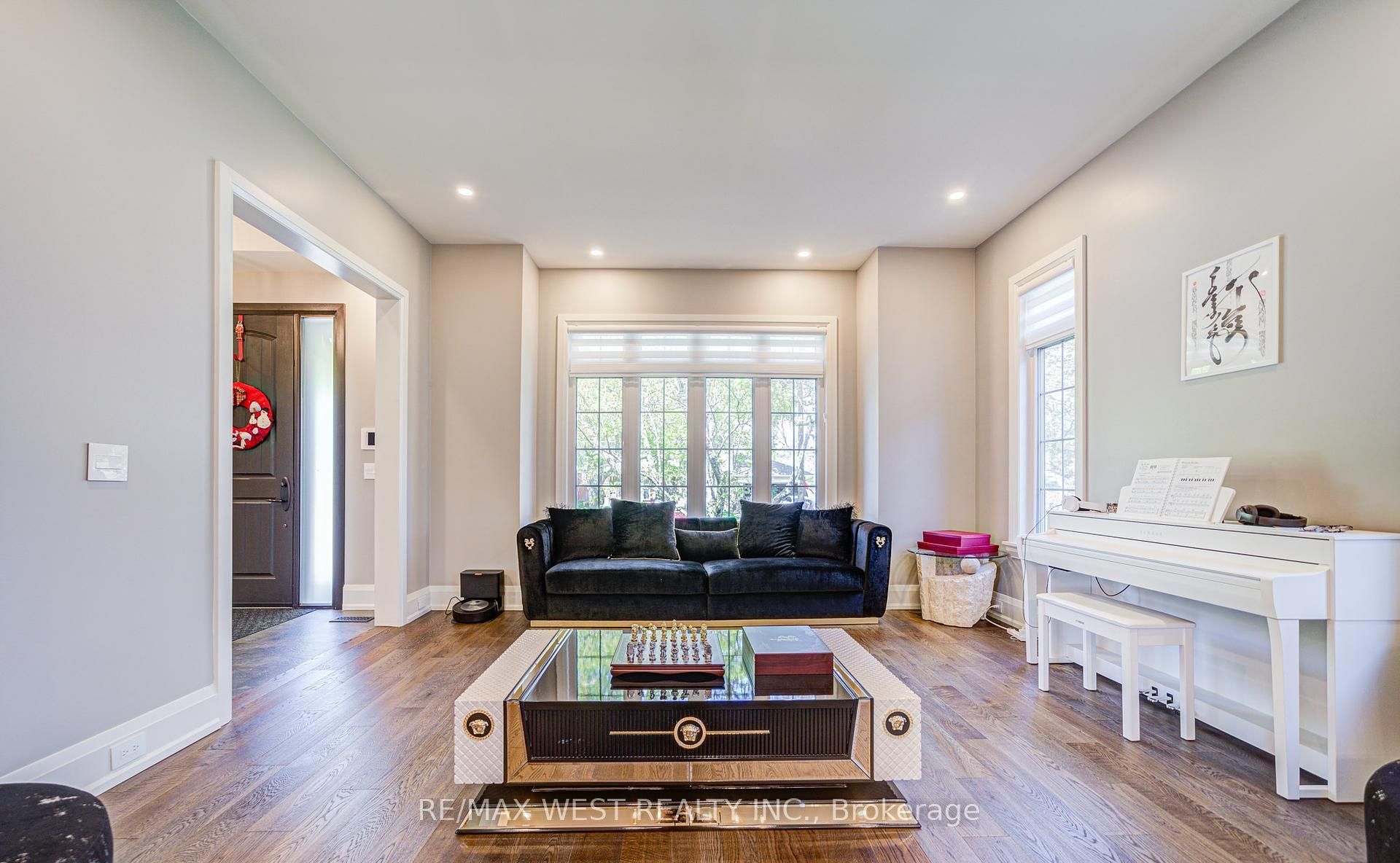 Additional image 5 of 2194 Haygate Crescent, Mississauga, ON, L5K 1L5
