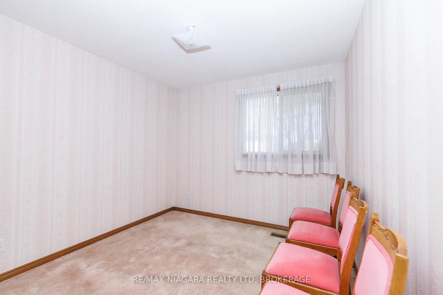 Additional image 7 of 7821 Windfield Street