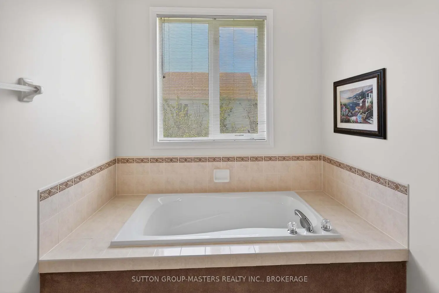 Additional image 10 of 104 Abbey Dawn Drive