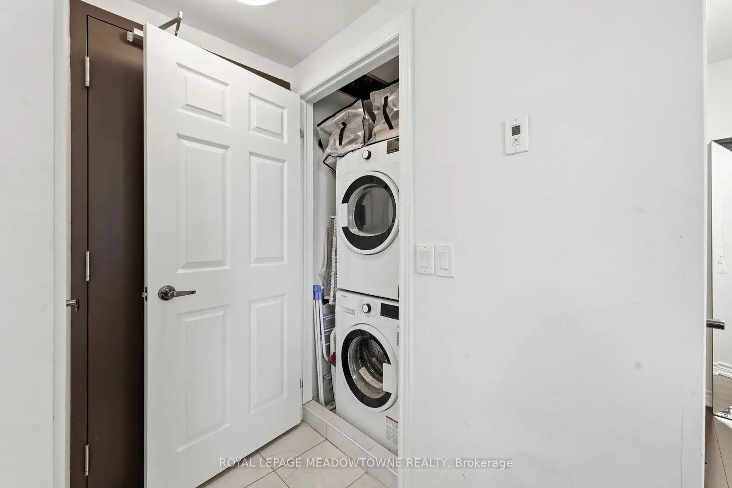 Additional image 19 of 215 Broadway Street 203