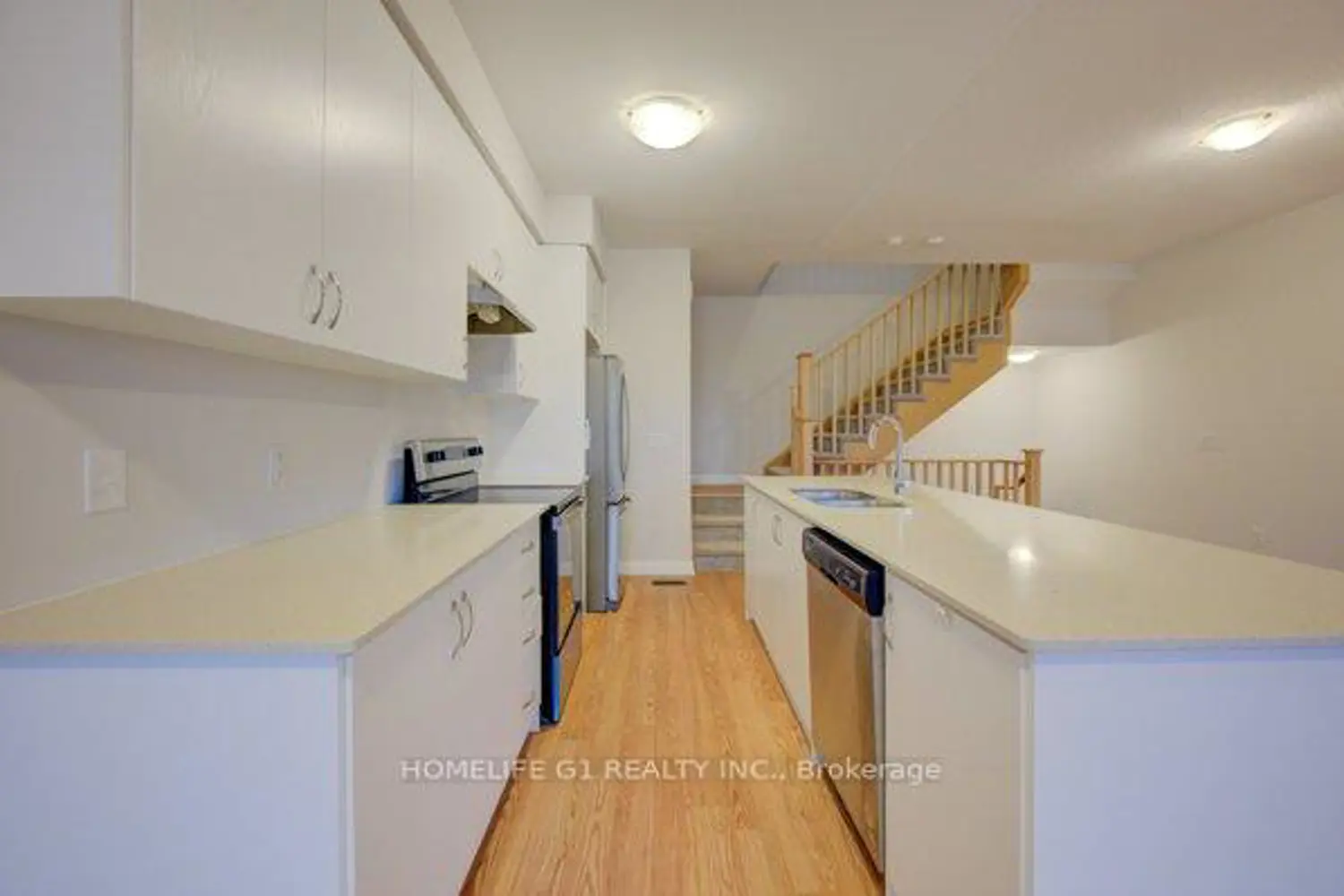 Additional image 8 of 585 Colborne Street 611