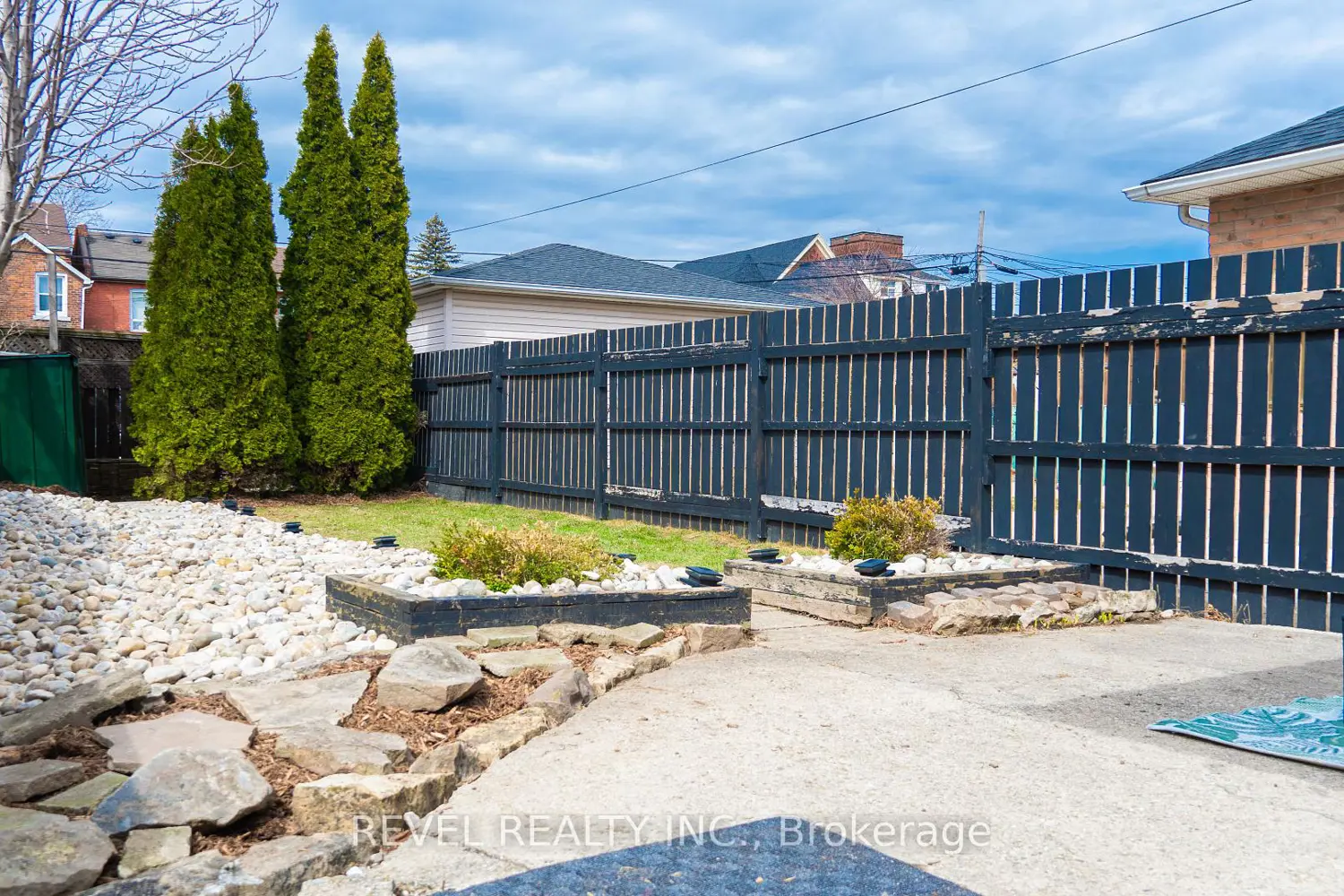 Additional image 14 of 51 Tisdale Street