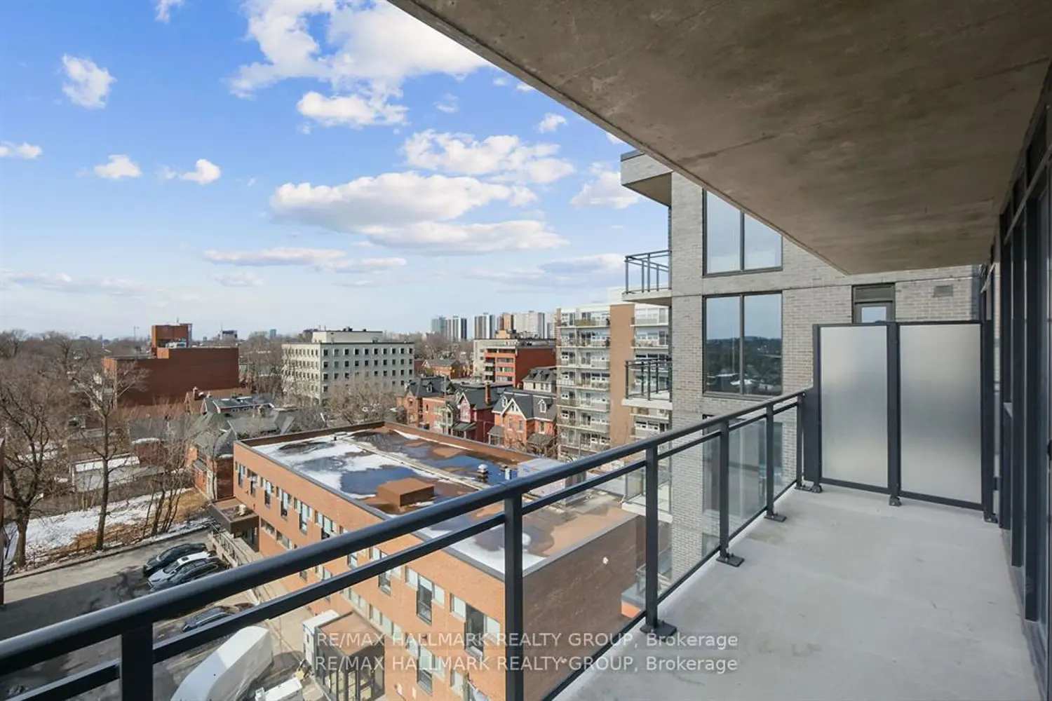 Additional image 12 of 10 James Street 617