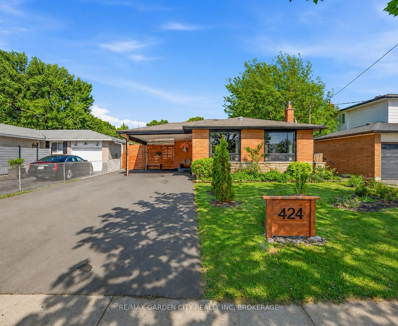 424 Vine Street, St. Catharines, ON, L2M 3S7