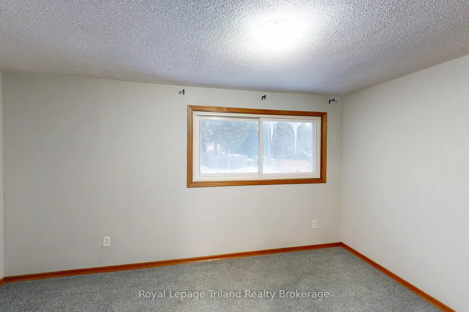 Additional image 8 of 653 Northdale Drive
