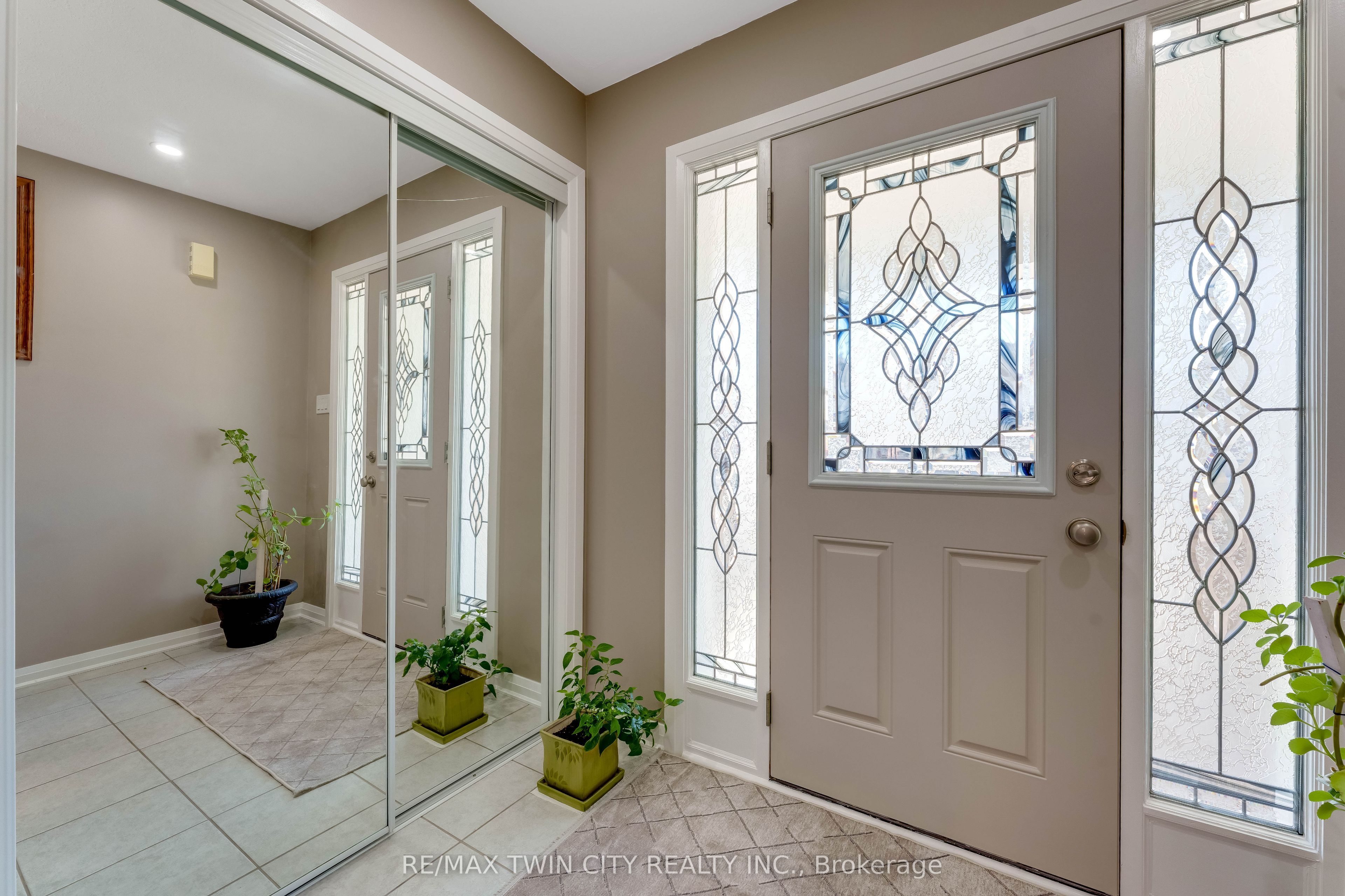 Additional image 5 of 334 Apple Hill Crescent, Kitchener, ON, N2R 0E5