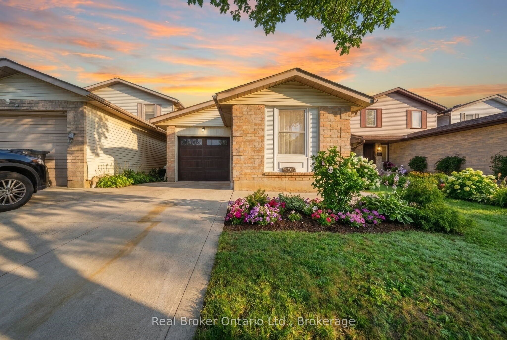 58 Leacock Avenue, Guelph, ON, N1E 6R1