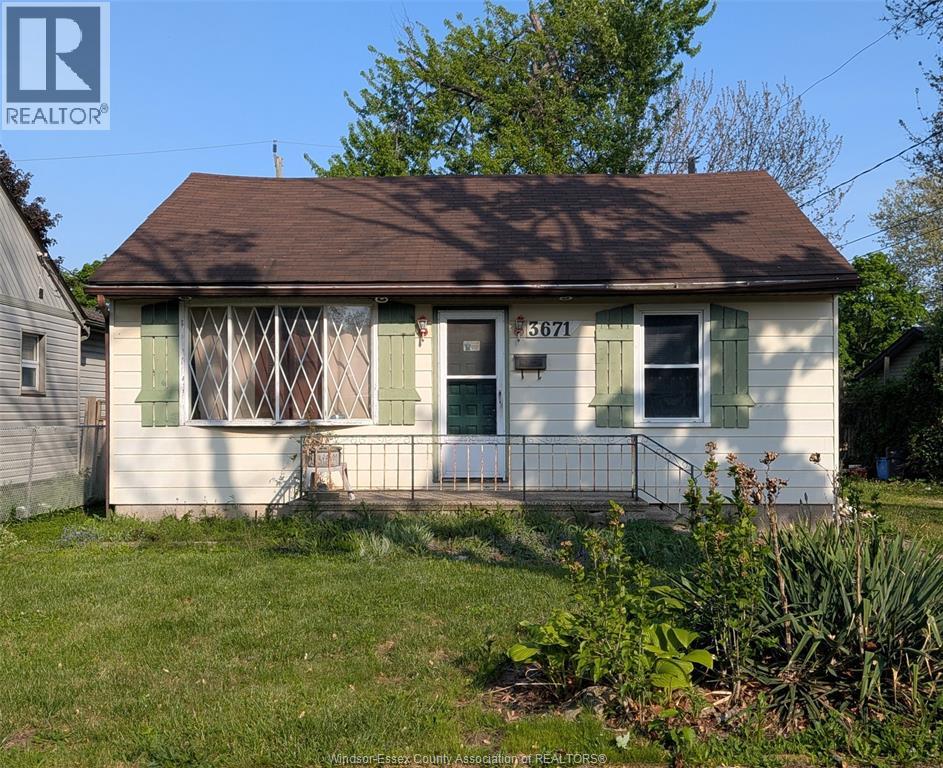 3671 Mulford Court, Windsor, ON, N9C1W8
