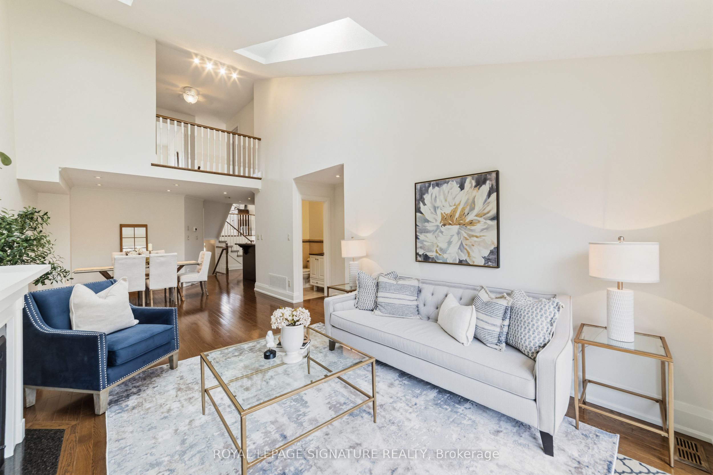 41-223 Rebecca Street, Oakville, ON, L6K 3Y2
