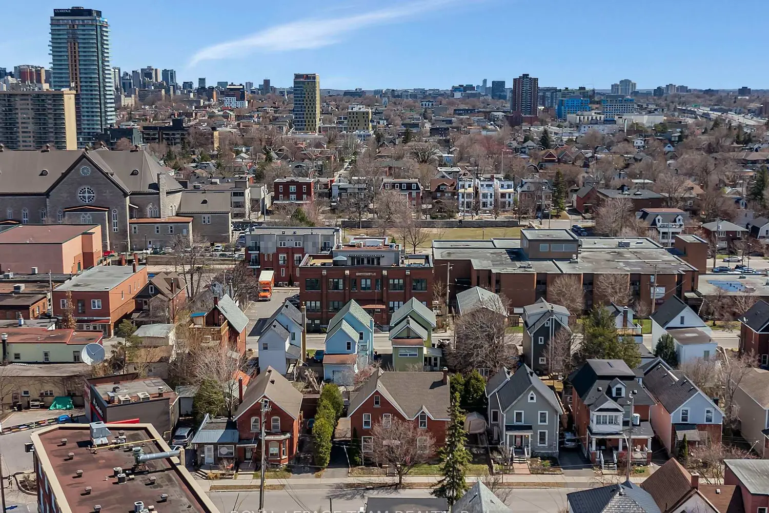 Additional image 15 of 11 Sherbrooke Avenue