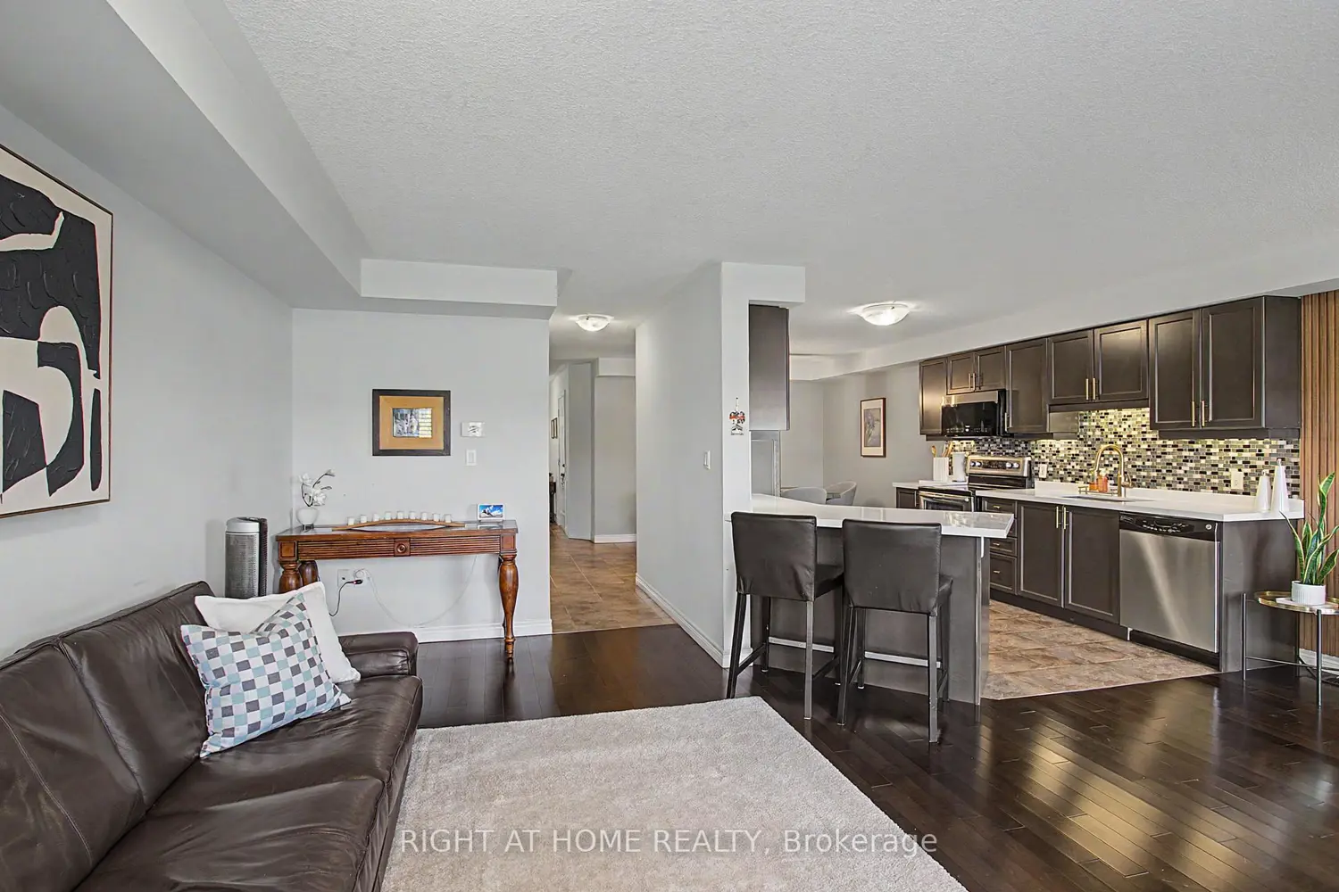 262 Pinehill Drive