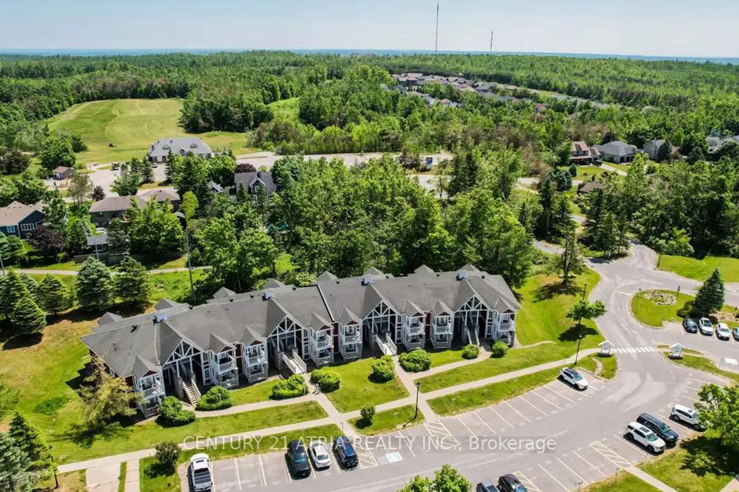 90 Highland Drive 2074 photo 2