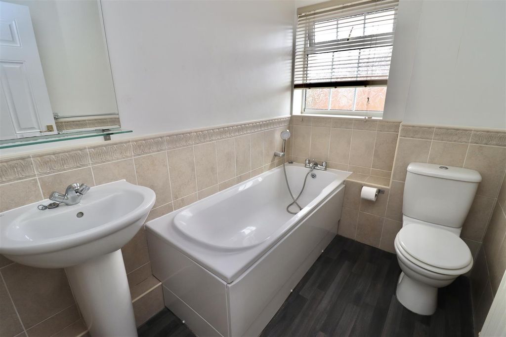 Additional image 9 of 4 bed detached house to rentCalthwaite Drive, Brough HU15