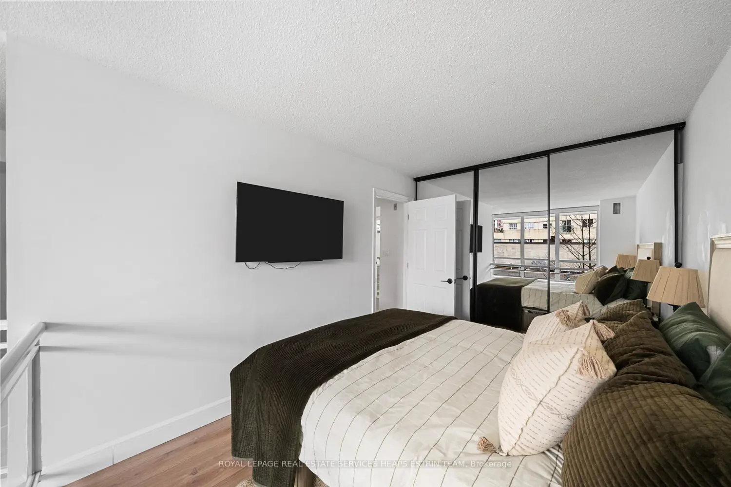 Additional image 12 of 119 Merton Street 216