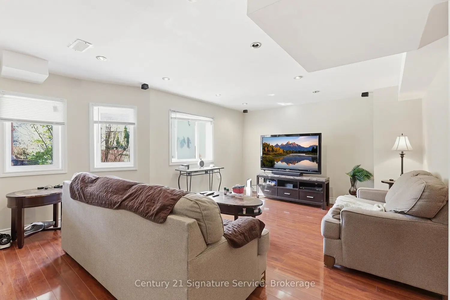 Additional image 14 of 784 Avonshire Court