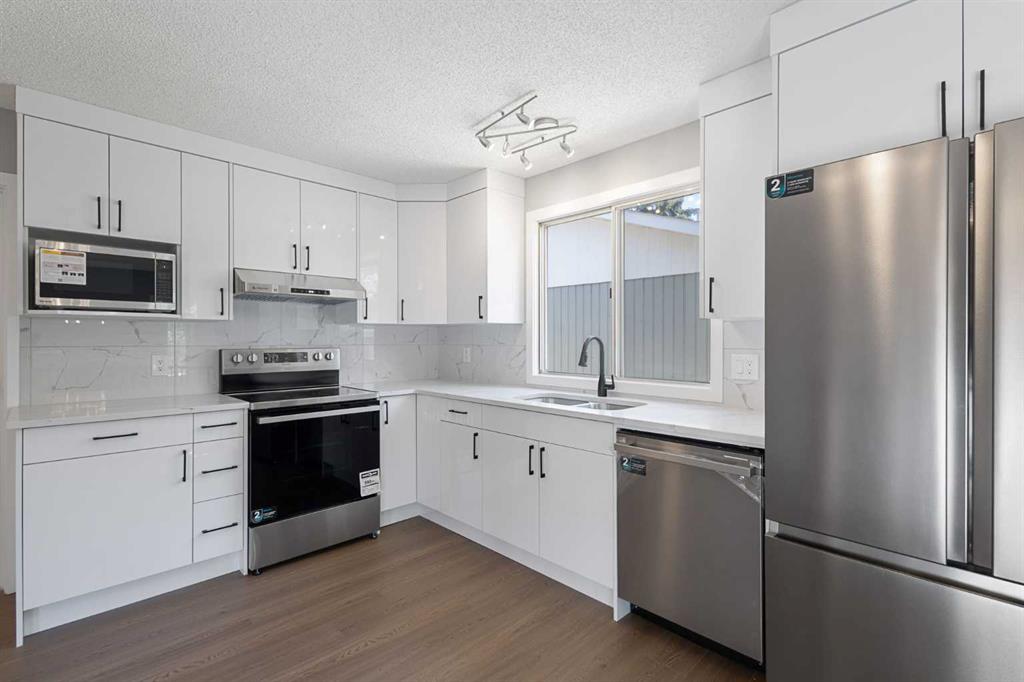 Additional image 4 of 5876 Dalcastle Drive NW, Calgary, AB, T3A 2B6