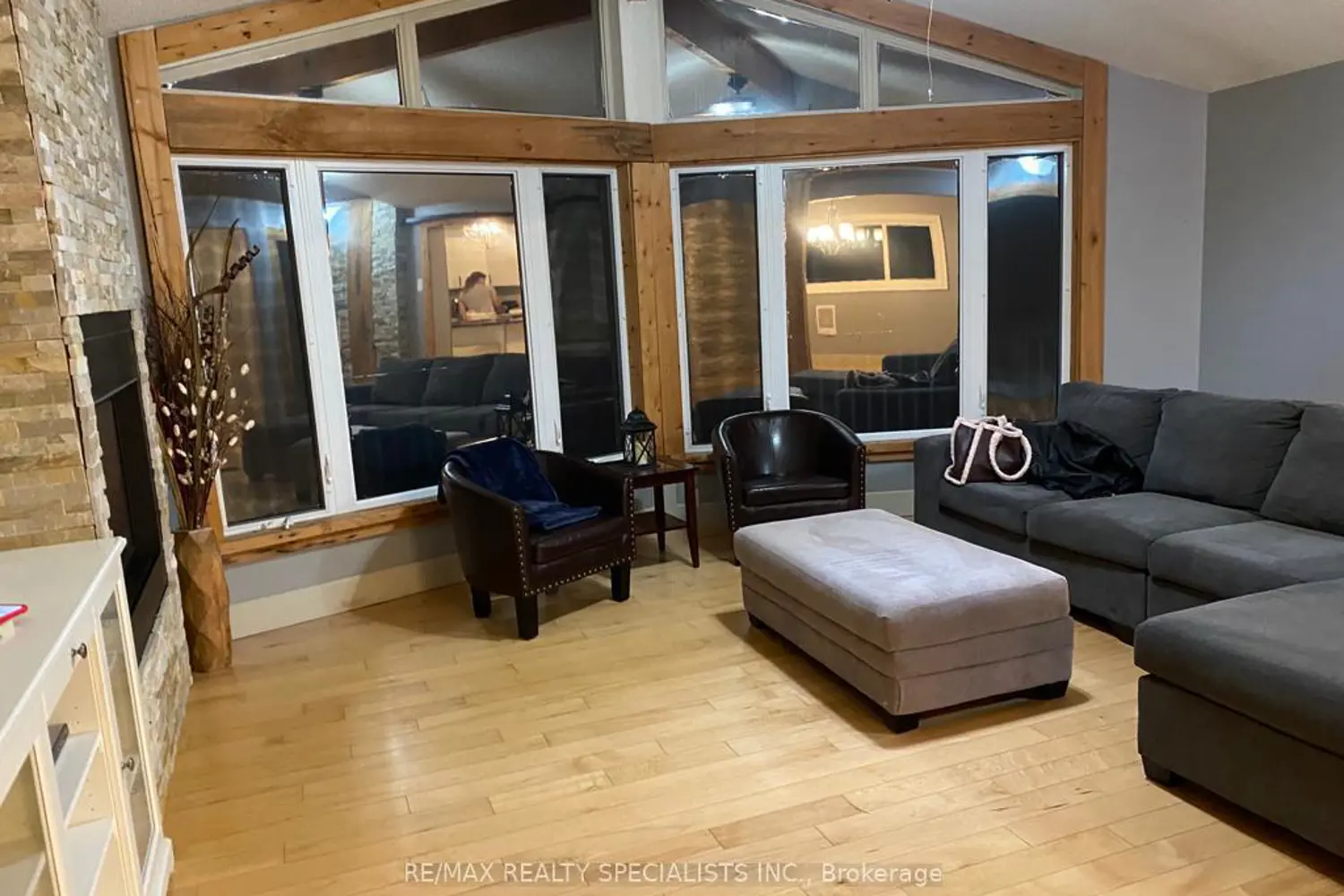 236 Rutherford Road photo 4