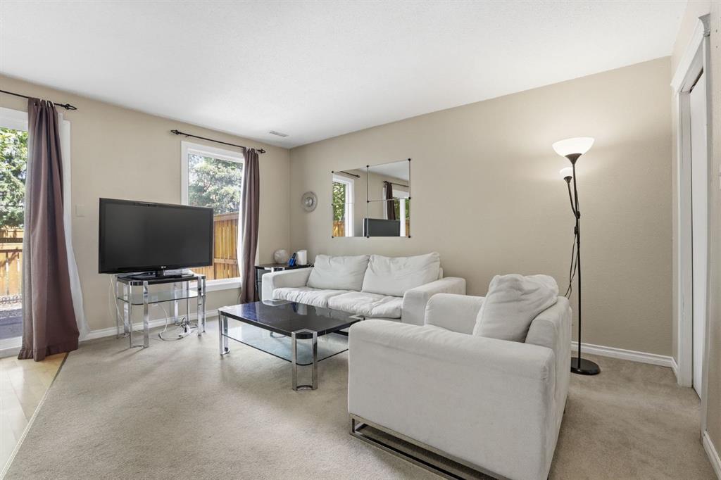 Additional image 6 of 100-4740 Dalton Drive NW, Calgary, AB, T3A 2H4