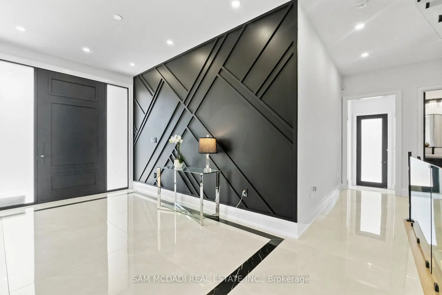 Additional image 2 of 107 Vista Boulevard