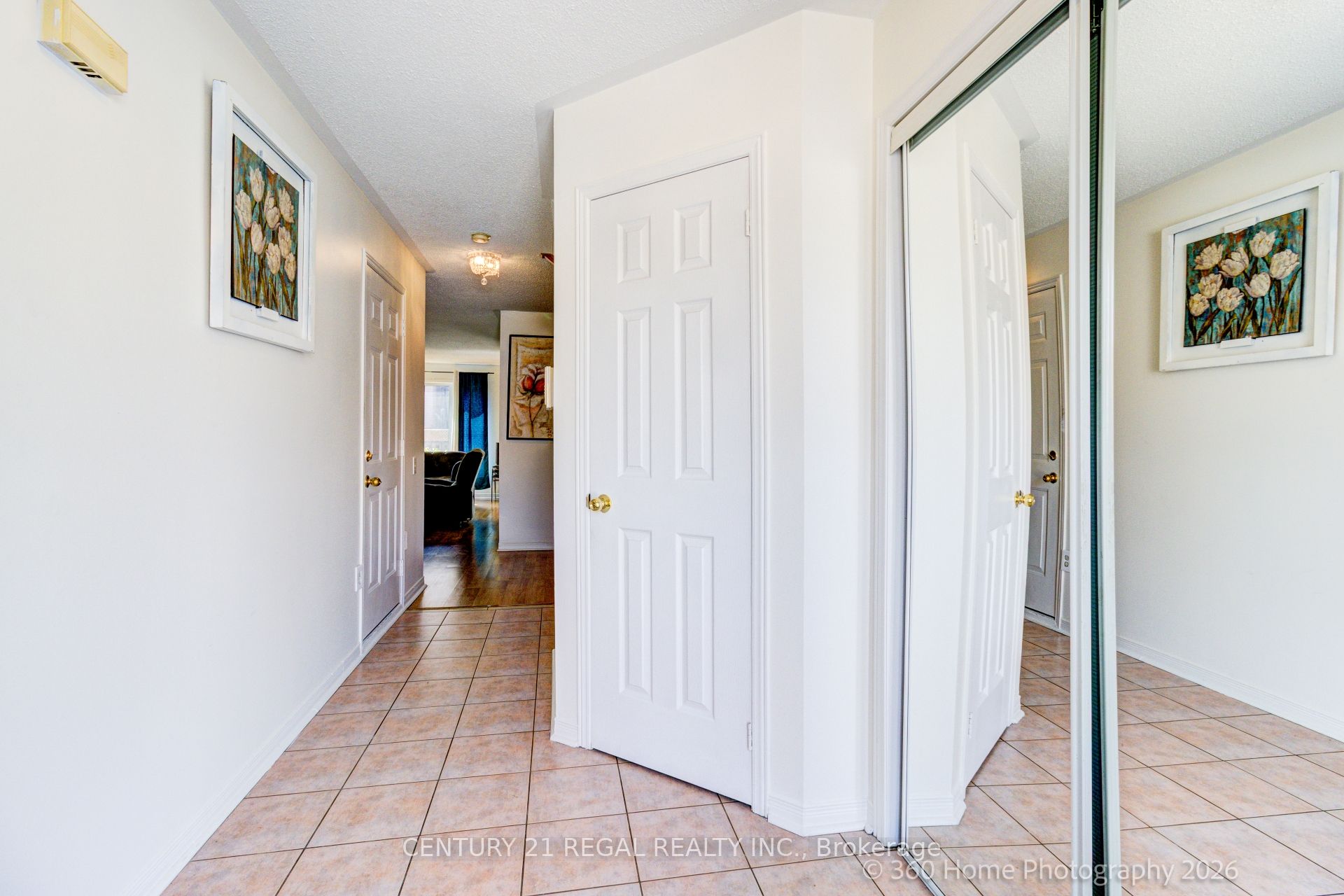 Additional image 4 of 42G View Green Crescent, Toronto, ON, M9W 7C9