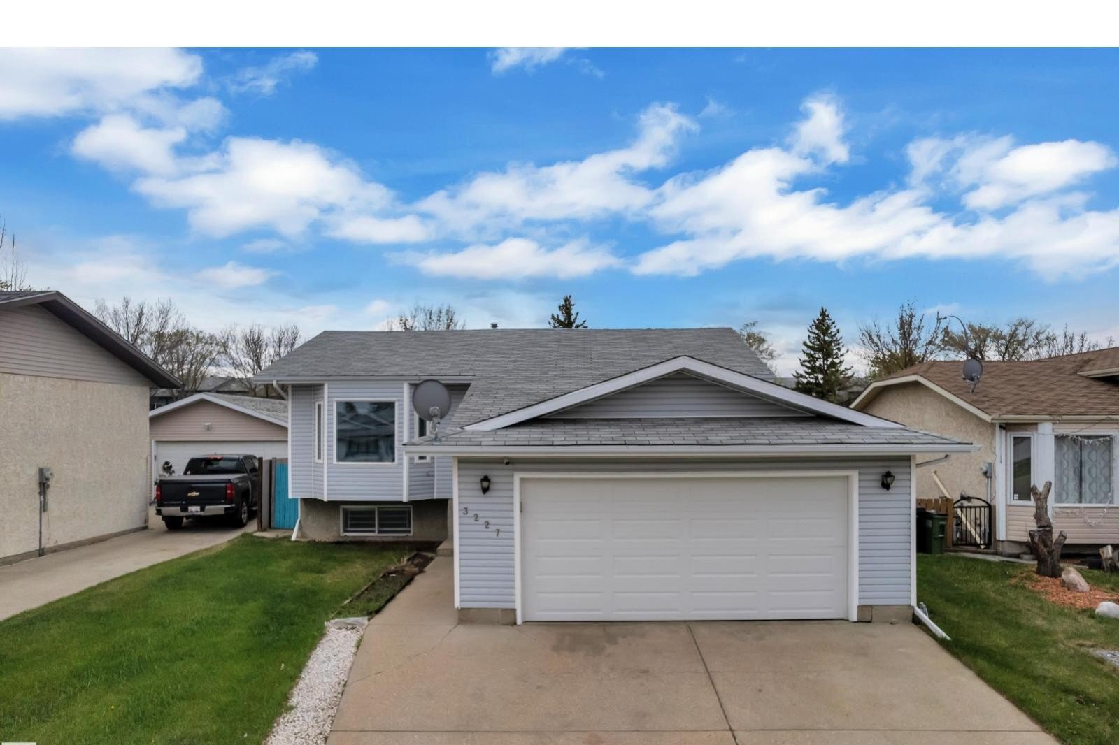 Additional image 7 of 3227 145 Avenue NW, Edmonton, AB, T5Y2E9
