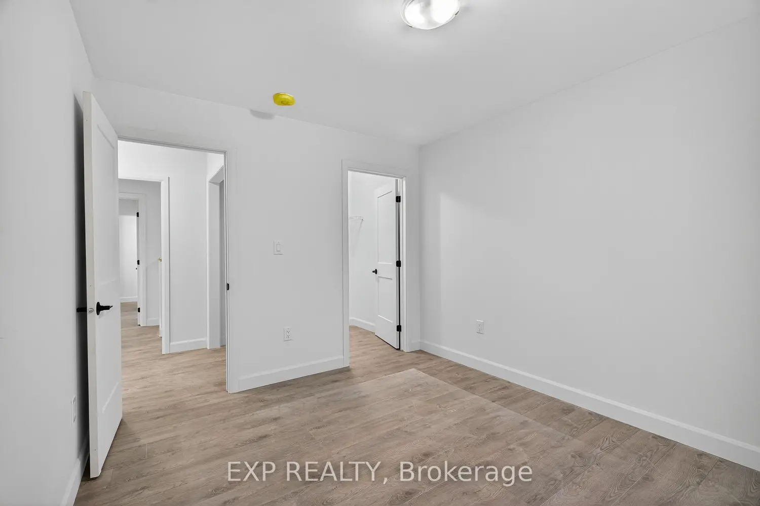 Additional image 19 of 53 Lakeview Avenue