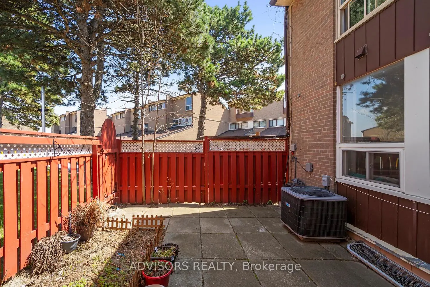 Additional image 19 of 258 John Garland Boulevard 247
