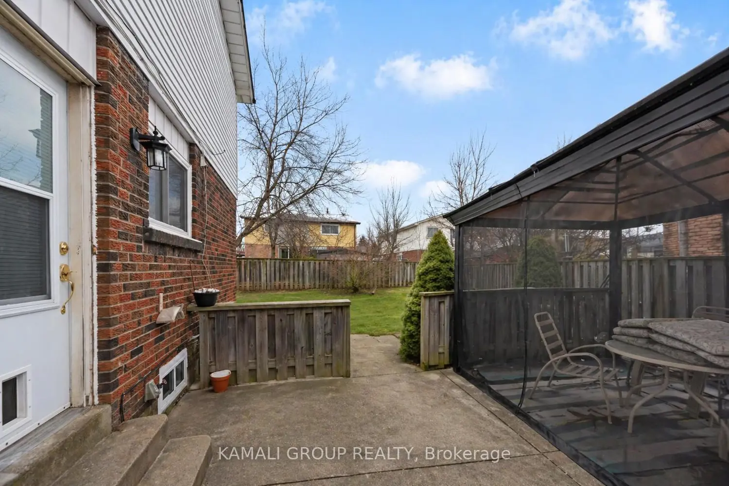 Additional image 13 of 582 Lakeview Avenue