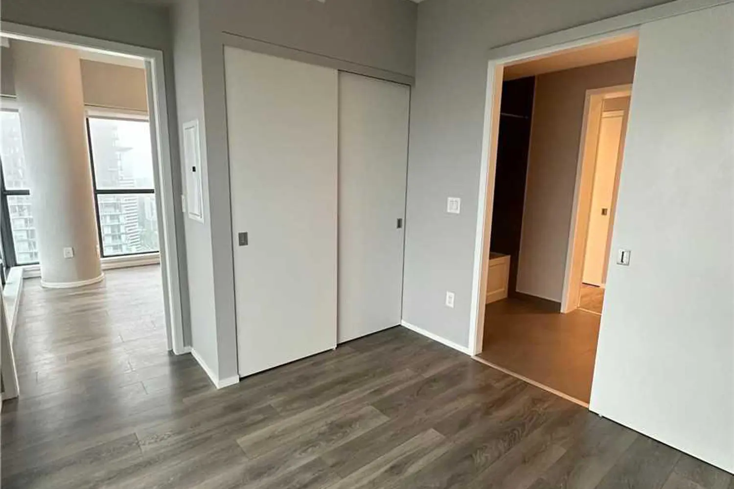 Additional image 13 of 159 Dundas Street 4201