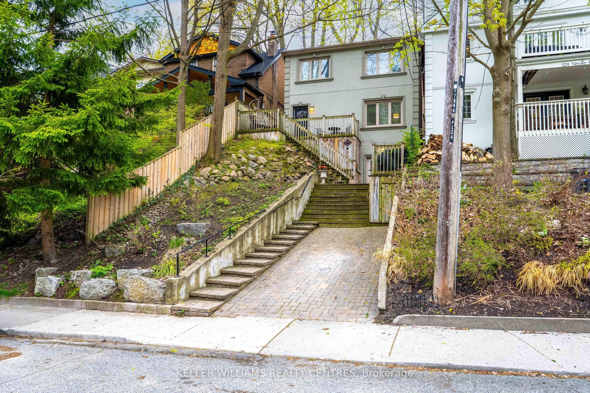 Additional image 3 of 122A Neville Park Boulevard, Toronto, ON, M4E 3P8